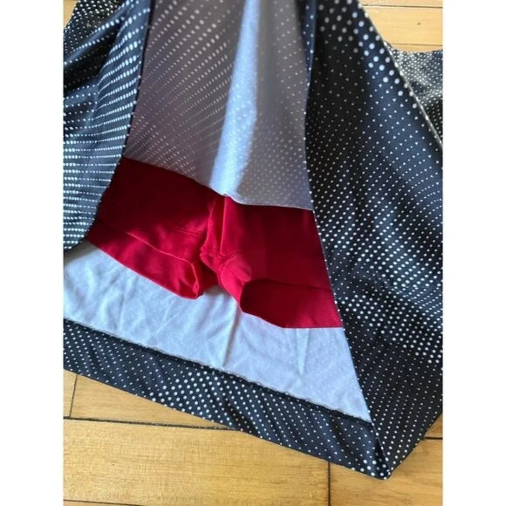 Page & Tuttle black and white polka dot golf skort athletic outdoor tennis prep‎